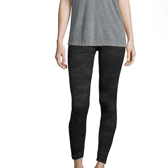NWT Spanx Look At Me Now Leggings Black Camo Small - Picture 4 of 13